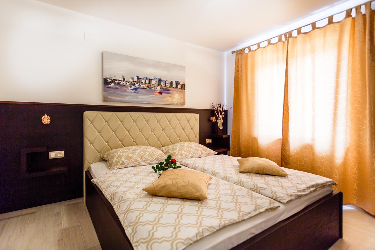 Villa Aria Malinska Εξωτερικό φωτογραφία