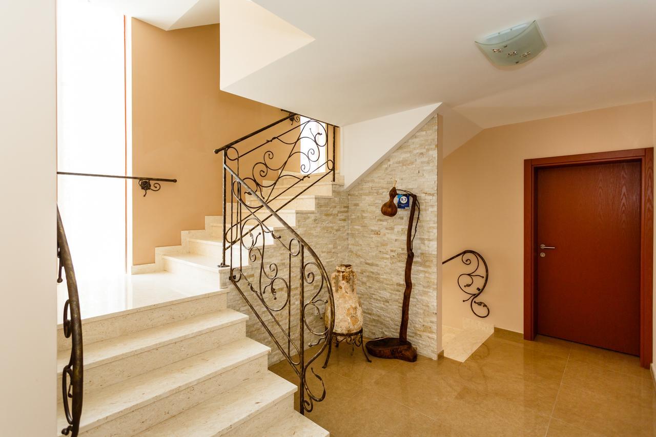 Villa Aria Malinska Εξωτερικό φωτογραφία