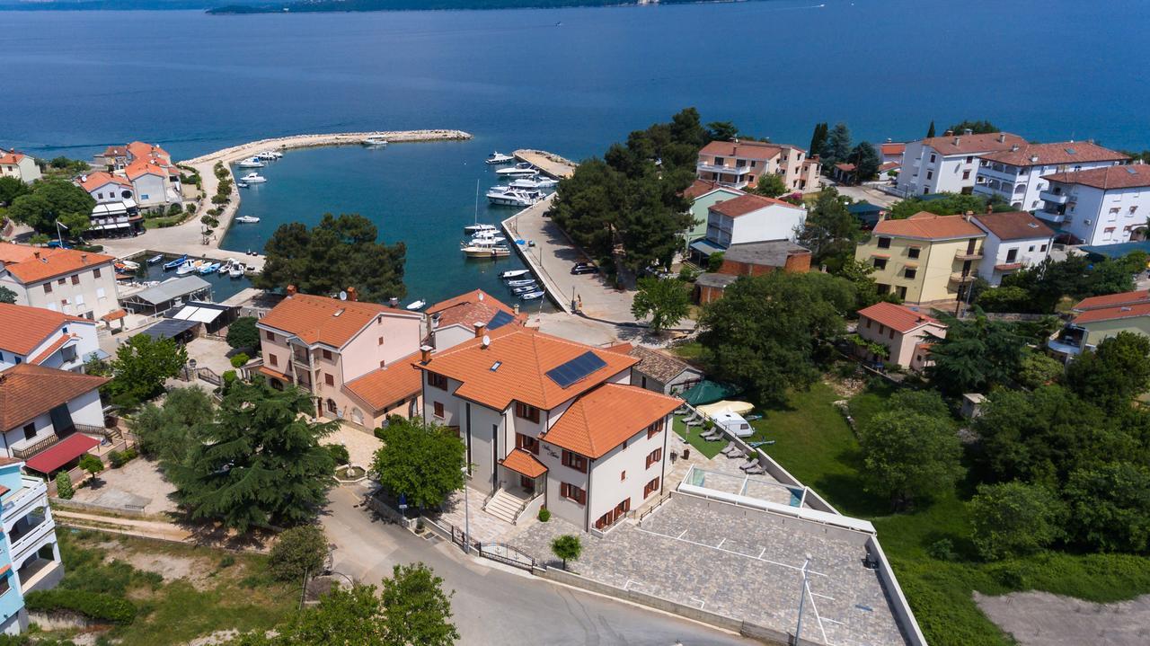 Villa Aria Malinska Εξωτερικό φωτογραφία